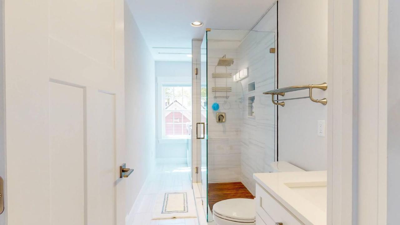 Villa Modern 2Br 2Ba With King Bed-Fast Wi-Fi 75 Inch Oled Tv à Wilmington Extérieur photo